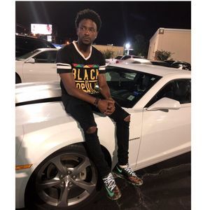 Meet your Posher, Victor